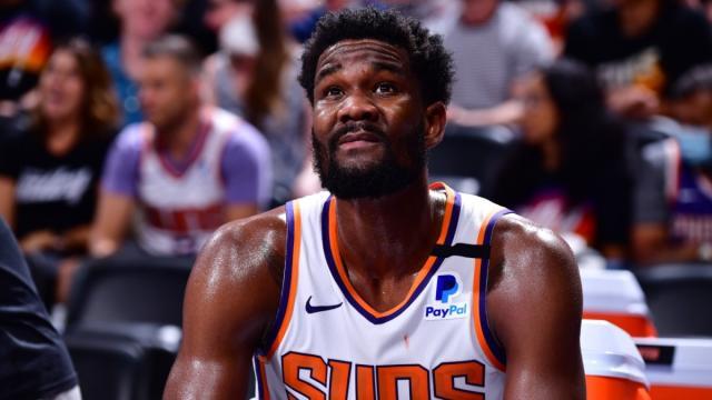 rising-star-deandre-ayton-is-very-unhappy-with-phoenix.jpg