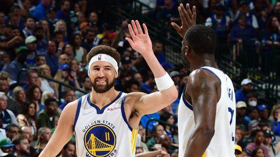 dm_220522_Draymond_finds_Klay_for_dunk.jpg