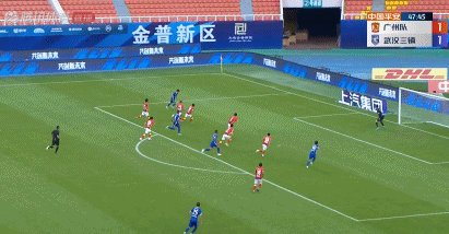 谢鹏飞.gif