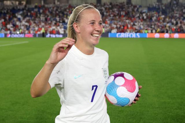 【女足欧洲杯】米德3球 英格兰8比0挪威创多项纪录