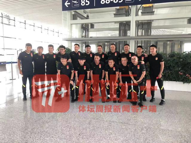 中国男女足顺利抵达日本 下午展开首练备战东亚杯