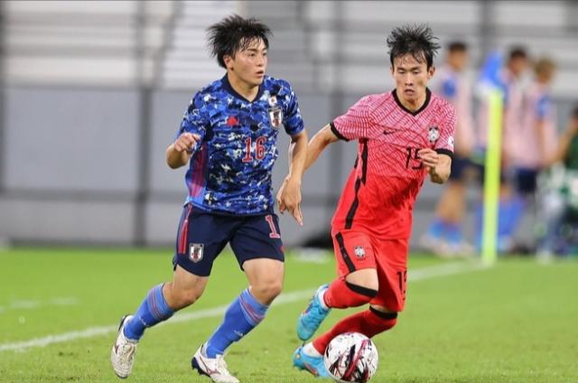 【东亚杯】相马勇纪传射 日本3比0韩国获得冠军