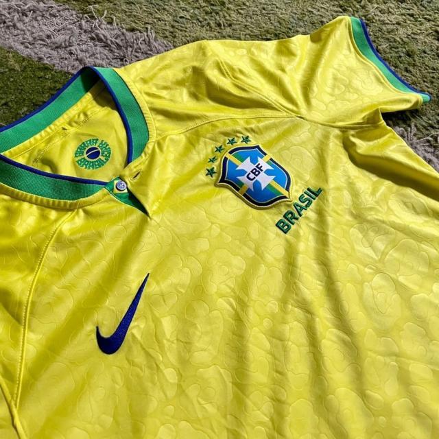 卡塔尔世界杯巴西队球衣亮相 上印美洲豹纹！