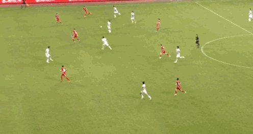 尹鸿博.gif