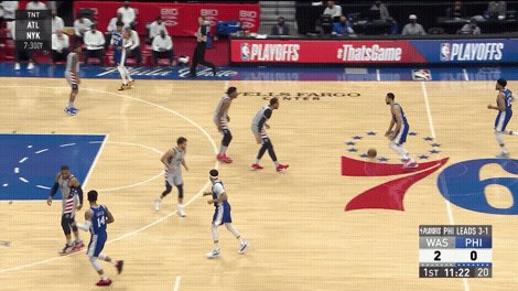 20210602_simmons_5attack.gif