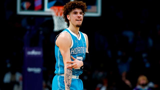 lamelo-ball-charlotte-hornets_6uhsrube2jvn1nszwy0w656px.png