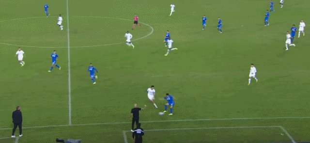 雷比奇进球.gif