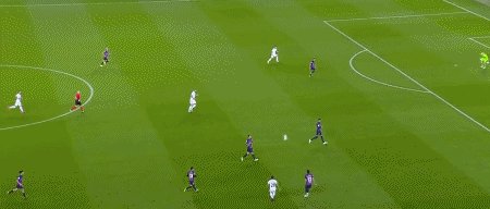 1665616928607004111.gif