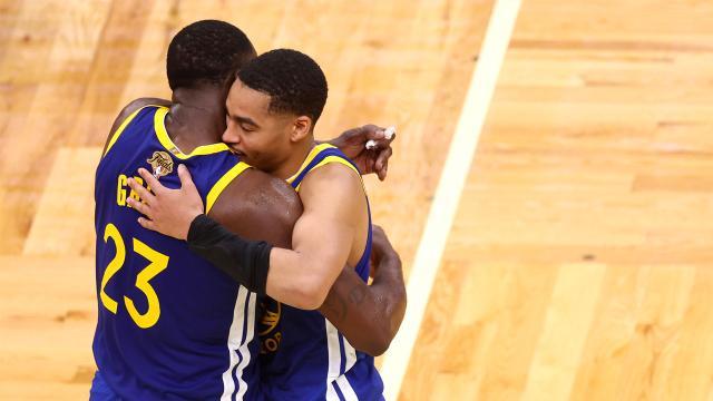 Draymond-Green-Jordan-Poole-Getty-1403375588.jpg