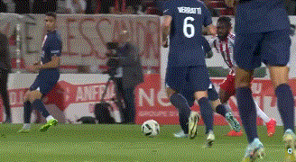 【法甲】梅西姆巴佩相互传射3球 巴黎客场3比0胜