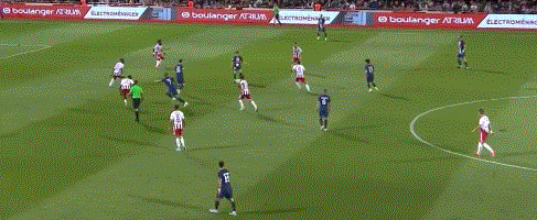 【法甲】梅西姆巴佩相互传射3球 巴黎客场3比0胜