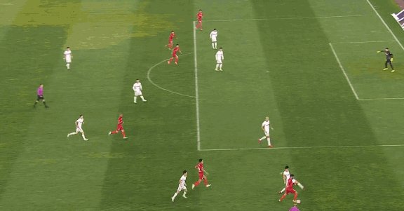 1666659514913067164.gif