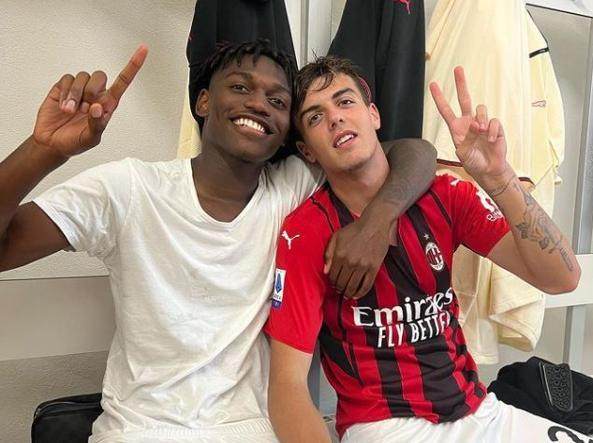 Leao e Maldini-kVv-U33101583731032OZC-593x443@Corriere-Web-Sezioni.jpeg