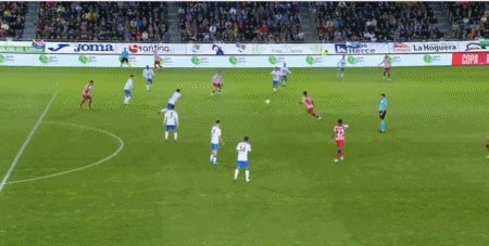 1668297215337000925.gif