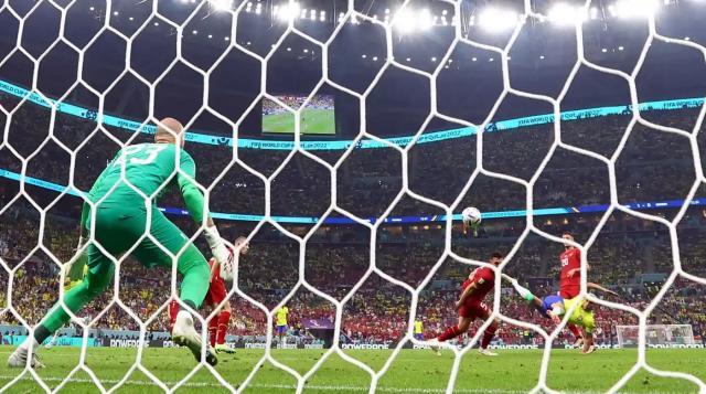 【世界杯】理查利松双响 巴西两中框2比0胜塞尔维亚-第49张图片