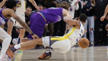 jordan-poole-turnover-USATSI.jpg