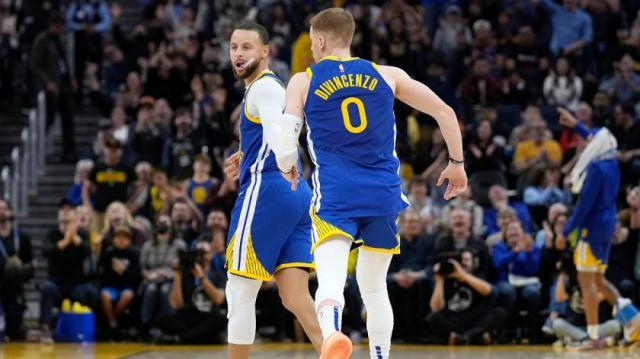 Steph-Curry-Donte-DiVincenzo-GETTY-1460151711.jpeg