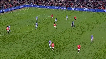 b91a1023-a51b-4e20-8323-dc3bcc89f1a8.gif