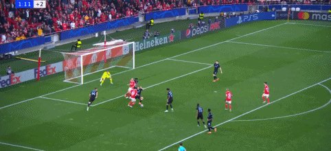 1678231527715008992.gif