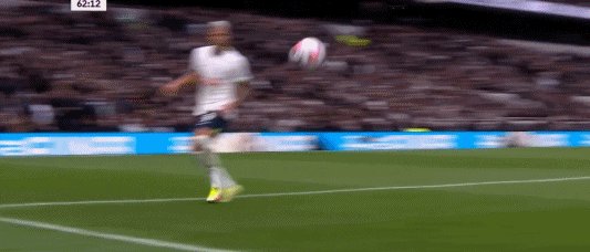 1678576973962098732.gif