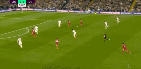 1681774514035002744.gif