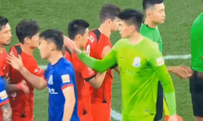 5681e1ef6ff208fce382670c10fe7eb9.gif
