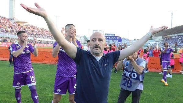 Fiorentina manager Vincenzo Italiano.600x338.jpg