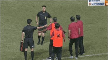 段鑫.gif