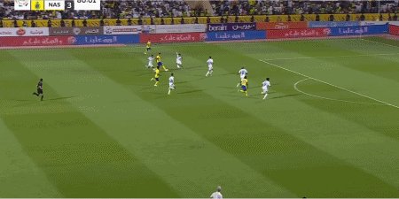C罗帽子戏法.gif