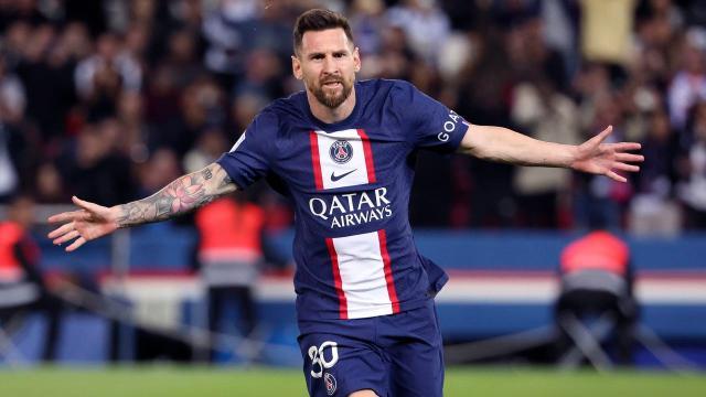 230104103714-01-lionel-messi-psg.jpg