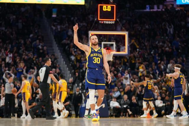 2024-02-23T044150Z_1099656256_MT1USATODAY22591390_RTRMADP_3_NBA-LOS-ANGELES-LAKERS-AT-GOLDEN-STATE-WARRIORS_2024_02_23_14_28_13.jpg