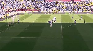 italia ecuador 3.gif