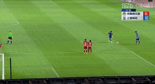 谢鹏飞.gif