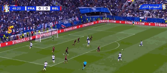 楚阿梅尼遠射.gif
