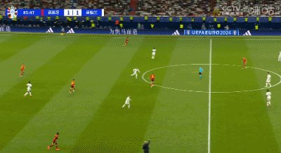 1721001706380038073.gif