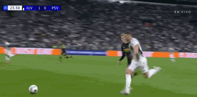 被扑出.gif
