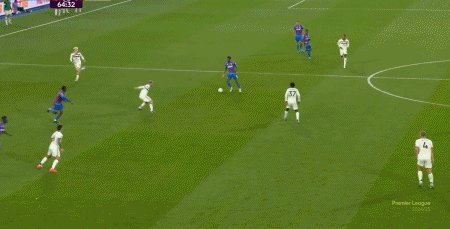 1726963033369003374.gif