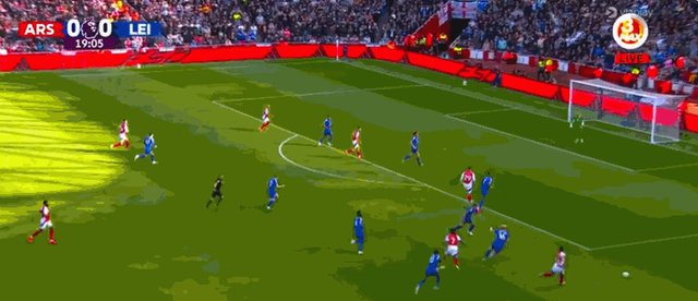 1-0马丁内利.gif