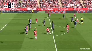 1728451275164006384.gif