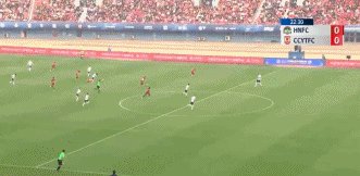 阿奇越位.gif