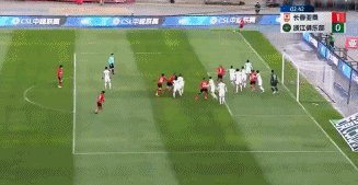 王耀鹏.gif