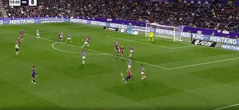 1746317257497058957.gif