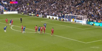 1746403750086073393.gif