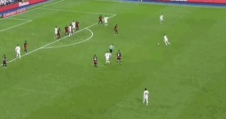 1747272495078093945.gif