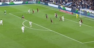 1747272378553027396.gif