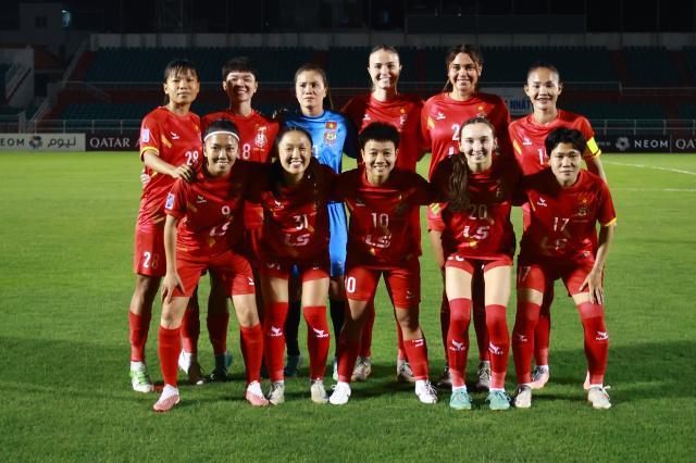 胡志明女足1-4决赛时全家福，20号切尔西已经离队.jpeg