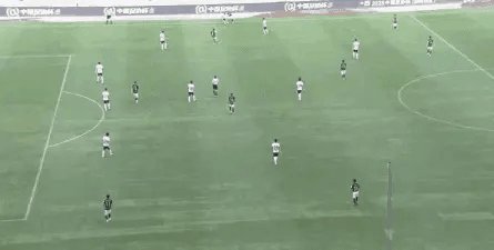 闫雨助攻1.gif