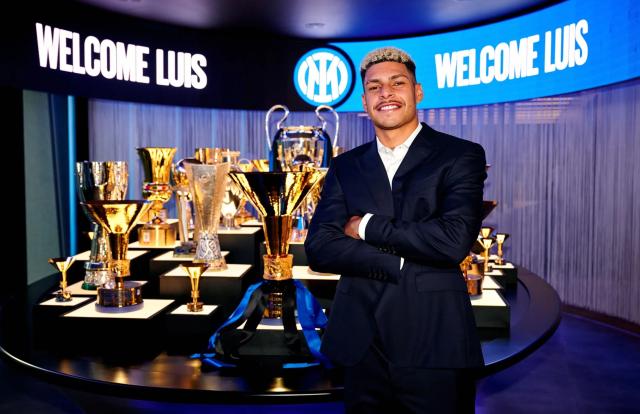 luis henrique 3.png