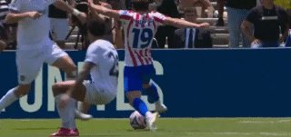 1750720132940098168.gif
