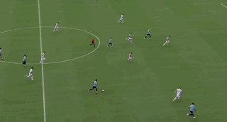 1750983654758078708.gif